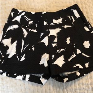 Black and white Banana Republic Shorts